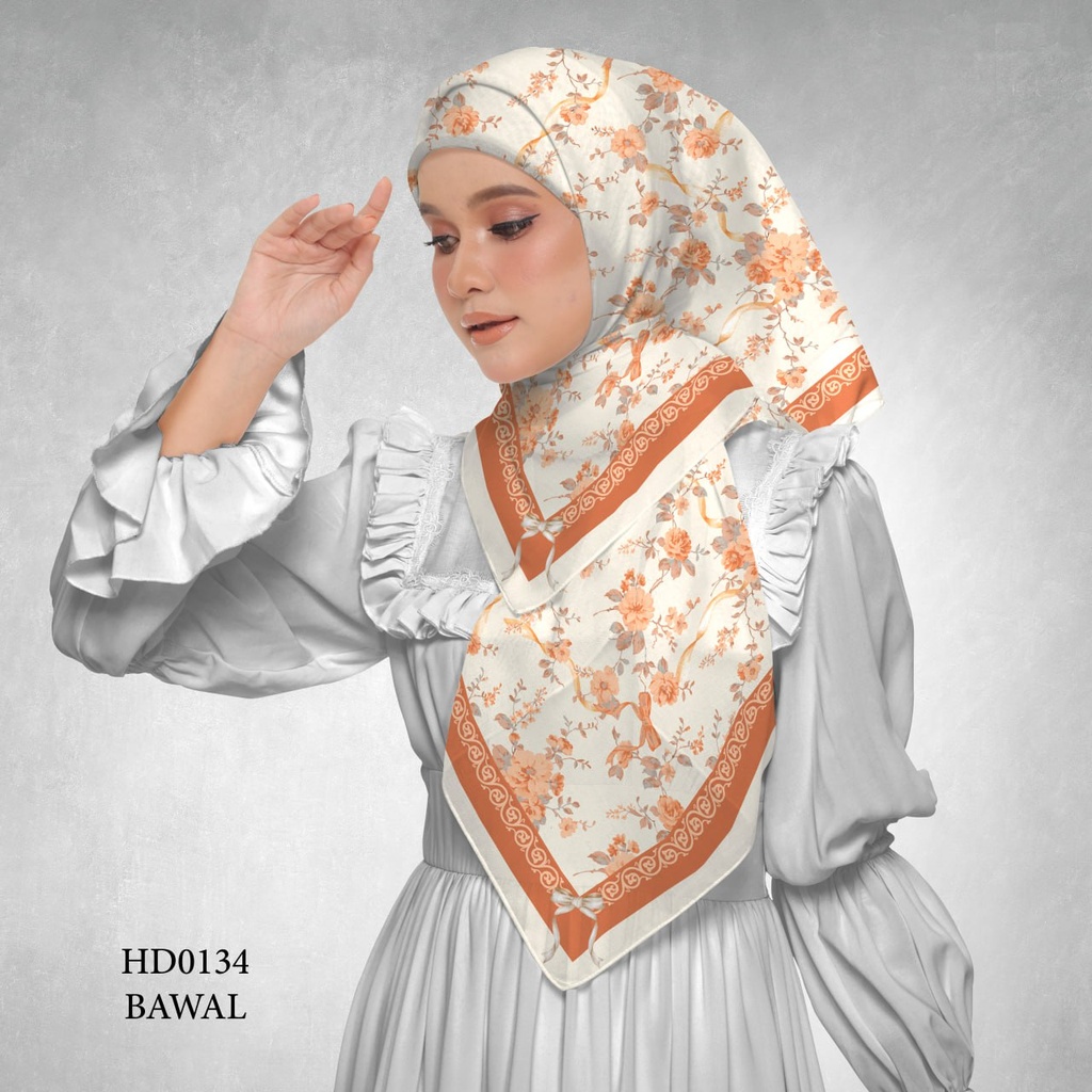 Tudung Bawal (Square Hijab) in HD0134